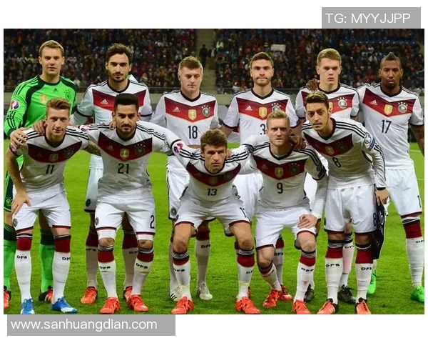 斯洛伐克与丹麦友谊赛精彩对决展现足球魅力与团队精神